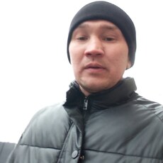 Яша, 36