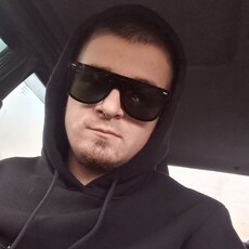 Вова, 24