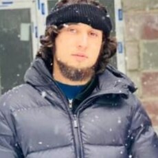 Тим, 25