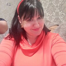 Юлиана, 39