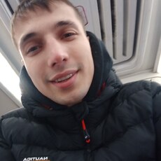 Яша, 26
