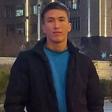 Дмитрий, 28