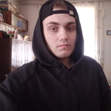 Григорий, 20