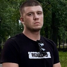 Борис, 25