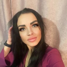 Рая, 27