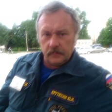 Владимир, 68