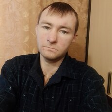 Яков, 33