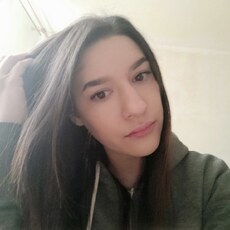 Дина, 33