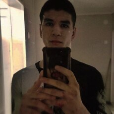 Валя, 21
