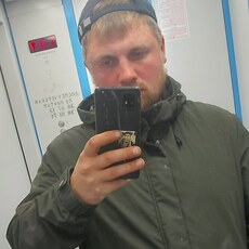 Владислав, 32