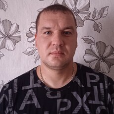 Паша, 36