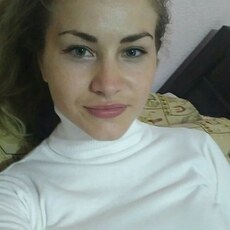 Тоня, 25