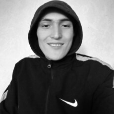 Витя, 27