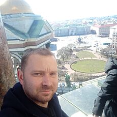 Гена, 29