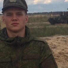 Артур, 25