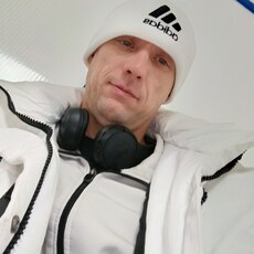 Вадим, 40