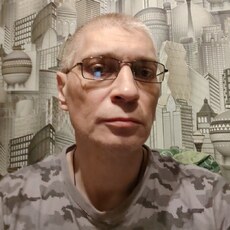 Юрий, 46