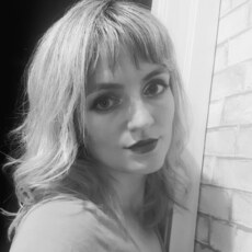 Юлиана, 37