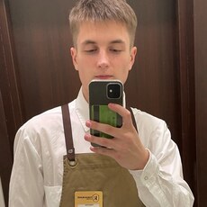 Тим, 22