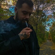 Остап, 30