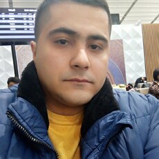 Женя, 32