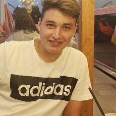 Вася, 21
