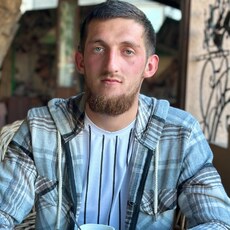 Валерий, 24