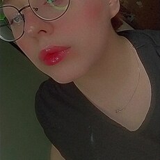 Лариса, 22