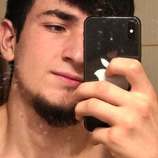 Захар, 22