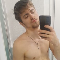 Валерий, 23