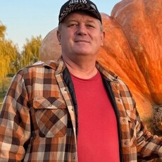 Михаил, 52