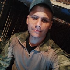 Адам, 24