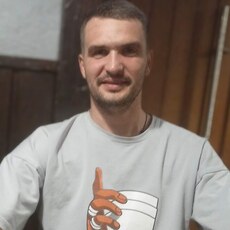 Харитон, 33