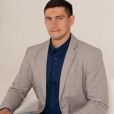 Захар, 32
