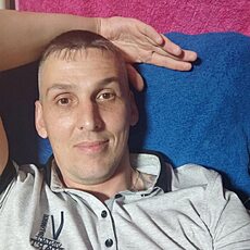Ден, 43
