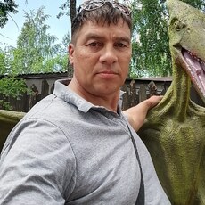 Тарас, 46