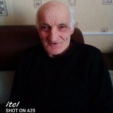 Саша, 71