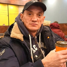 Юрий, 38