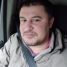 Илья, 40