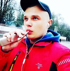 Сёма, 32