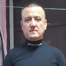 Максим, 46