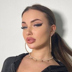 Валя, 24