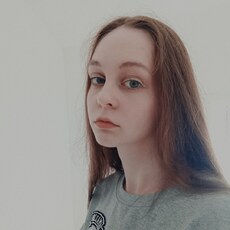 Зина, 22
