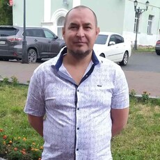 Гена, 42