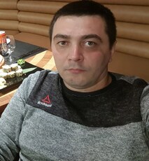 Эдуард, 36