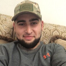Эмиль, 23