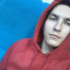 Тим, 23