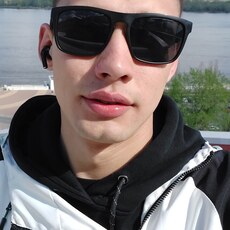 Яков, 27
