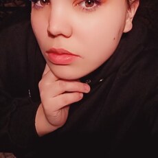 Злата, 22