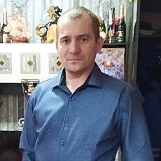 Даня, 37
